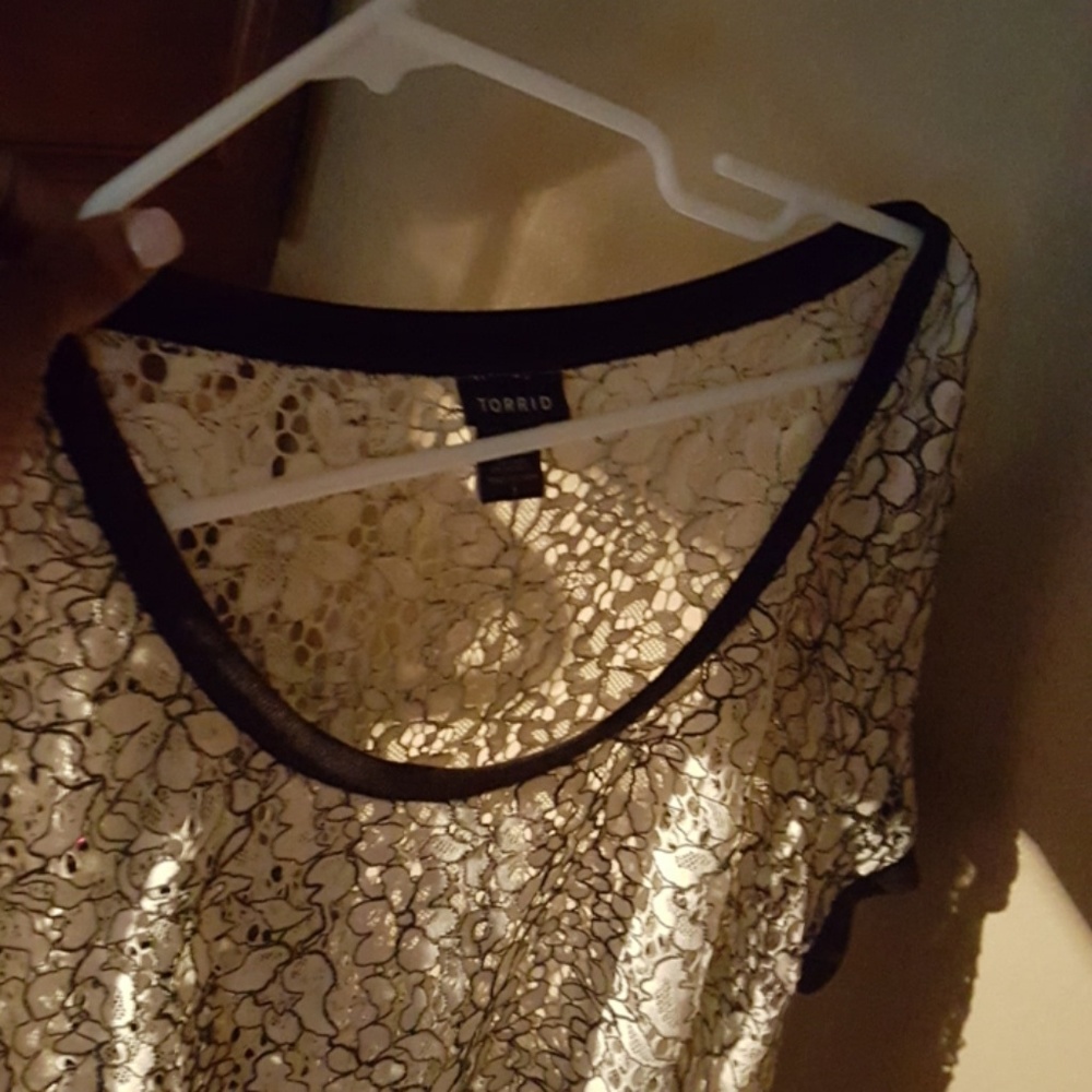 Ladies Lace Top